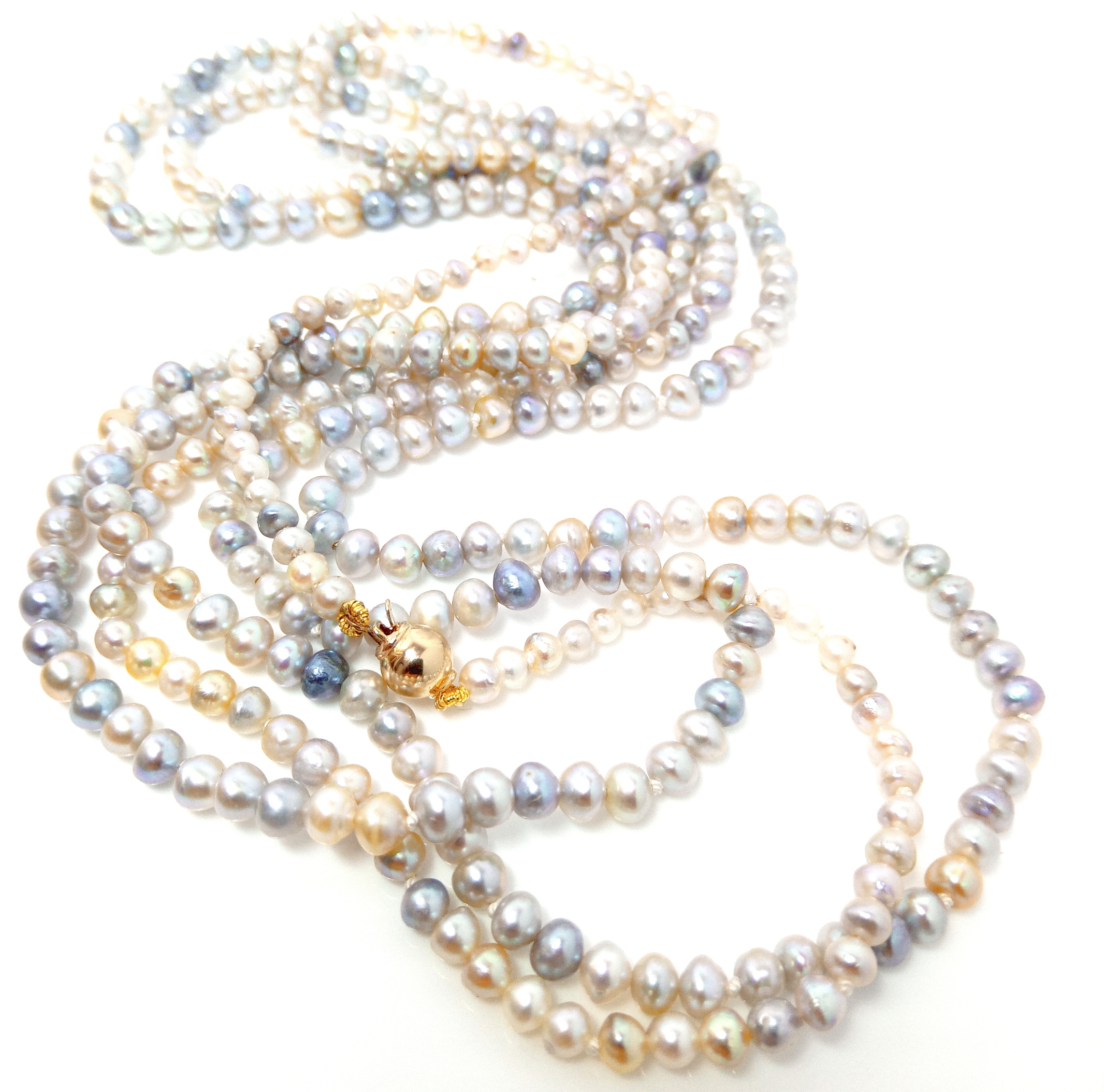 Multicoloured Vietnamese Akoya Pearl Necklace